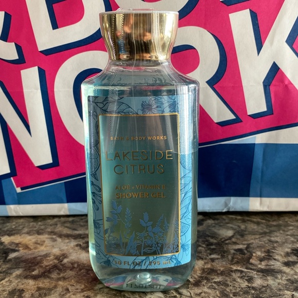 Bath & Body Works Lakeside Citrus - Picture 3 of 4